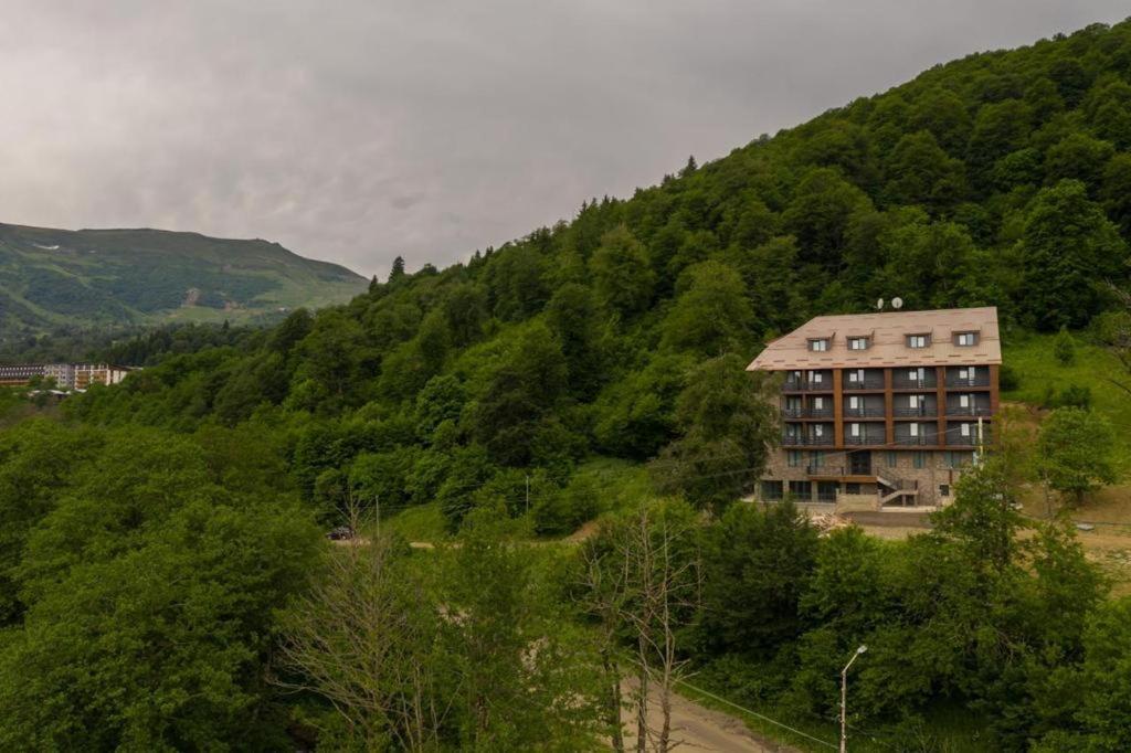 Genesis Bakuriani Hotell Exteriör bild