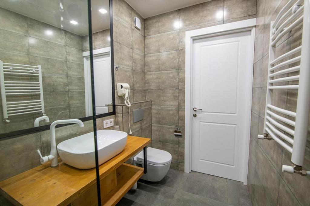 Genesis Bakuriani Hotell Exteriör bild